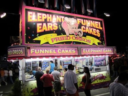 funnel cake stand
