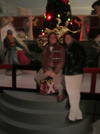 guys-at-rocker-center Hahaha! They cut out photos of themselves and posed them at Rockefeller Center!