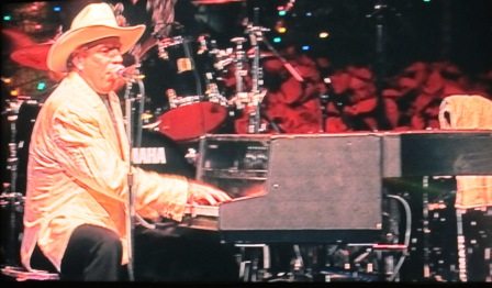 jason-d-williams The piano man