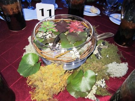 centerpiece The centerpieces were very appropriate.