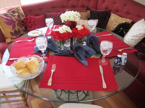 mickeys-lovely-table Mickey set up two pretty tables of four for the main course.