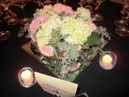 centerpiece2 The centerpieces were low and lovely.