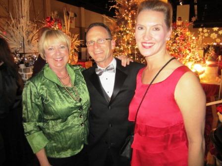 jeannie-and-bogerts Jeannie Dulaney, left, with Scott and Mary Bogert. Mary is general manager of the Knoxville Convention Center.