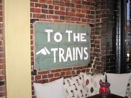 Love the decor!
