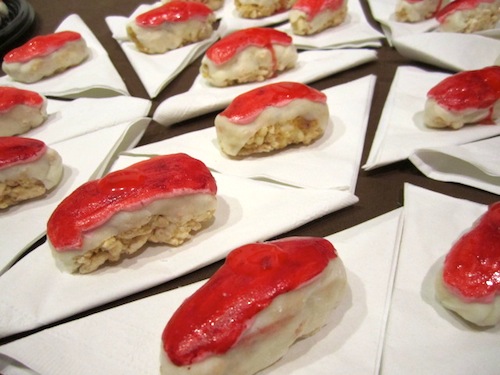 sushi Hahaha! The entry from Nama looked like sushi! It made use of Thank You Berry Much cookies.