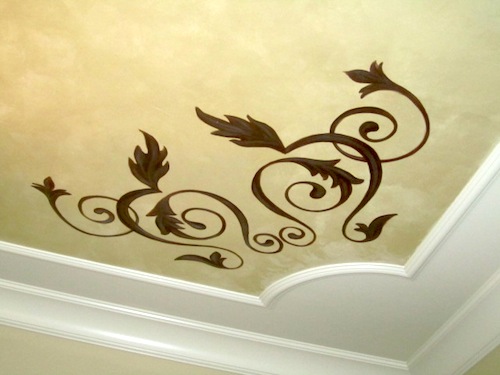 dining-ceiling Loved this touch on the ceiling of the dining room.