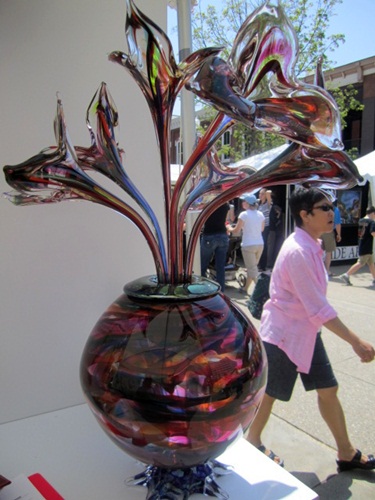 glass1 This lovely glass piece is by David Goldhagen of Hayesville, North Carolina.