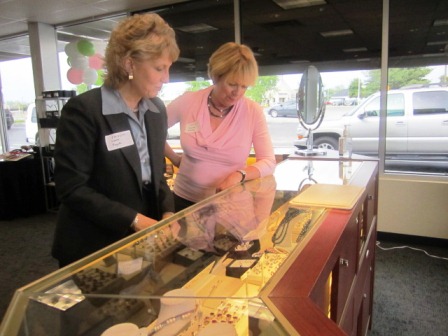 lynne-and-jeannie-shop Lynne Fugate, left, and Jeannie Dulaney shopping.