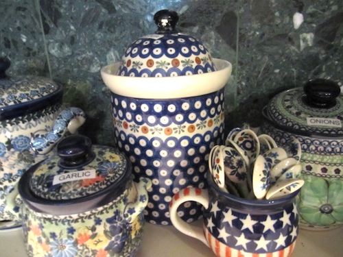 pottery-2 I'm not sure this is Polish, but I like it!