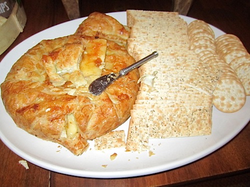 brie1 I'd be a nervous wreck if I had to cater an event at Kreis Beall's house! But Holly Hambright was up to the challenge. Here's the delicious brie she prepared.