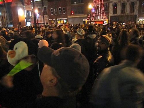 mkt-sq-crowd-2 Some folks were there before us!