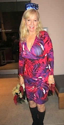 red-and-purple Joanne Rice was hard to miss in the drink line!