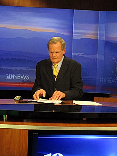 bill-getting-ready Bill Williams getting ready to go on the air, just like in the old times.