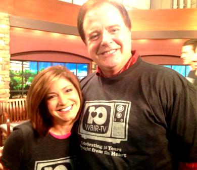 robin-wilhoit-and-steve-phillips News anchor Robin Wilhoit and sports anchor Steve Phillips