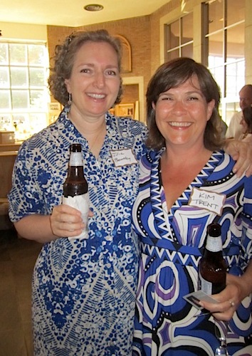 julia-and-kim Julia Bentley, left, and Kim Trent in nearly matching prints, relaxing before the Friday evening tour.
