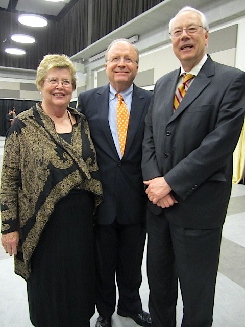 Jane and Rich Ray with Alan Carmichael, right.