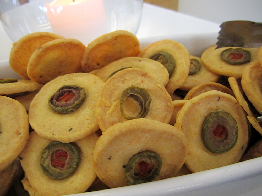 Here's what Jeannie was eating: olive cheese coins.