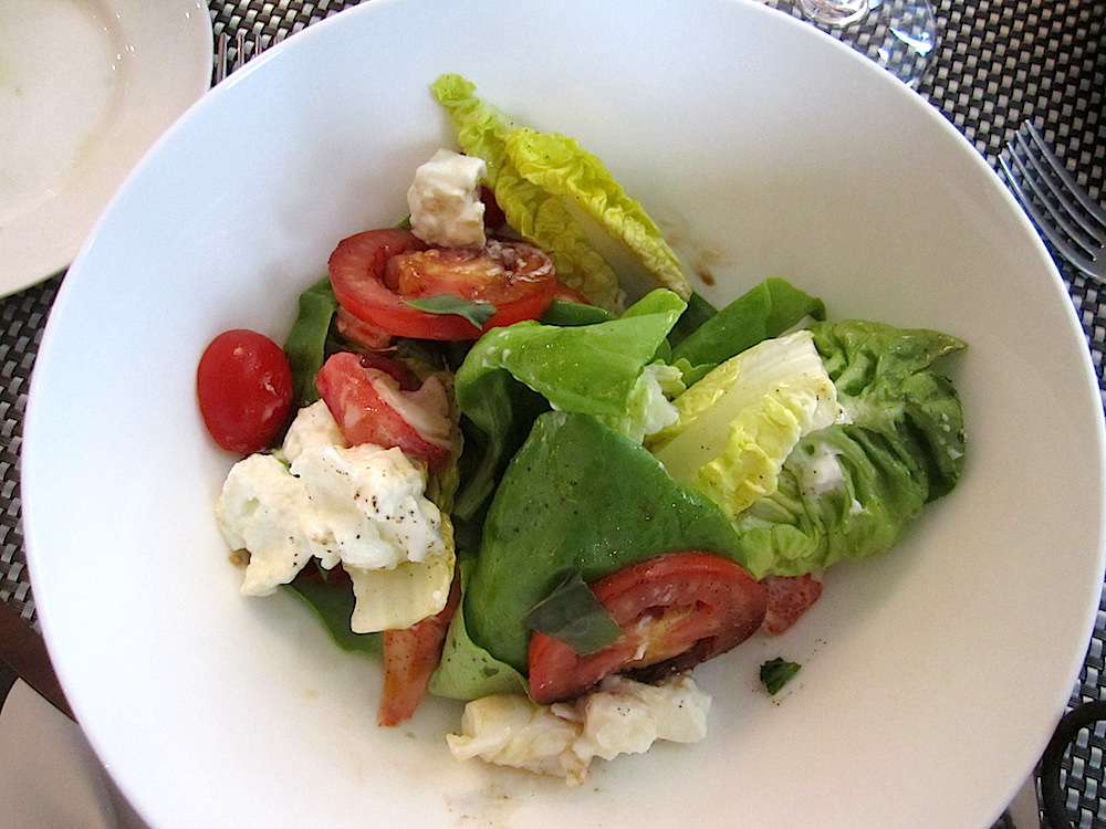 I had a lobster caprese salad. Along with the olive focaccia bread and olive oil, the was a perfect lunch.