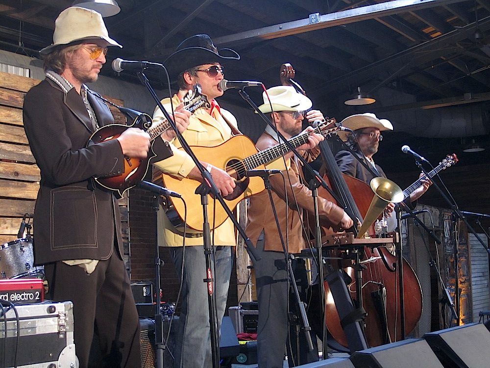 The Cleverlys put on a great performance.