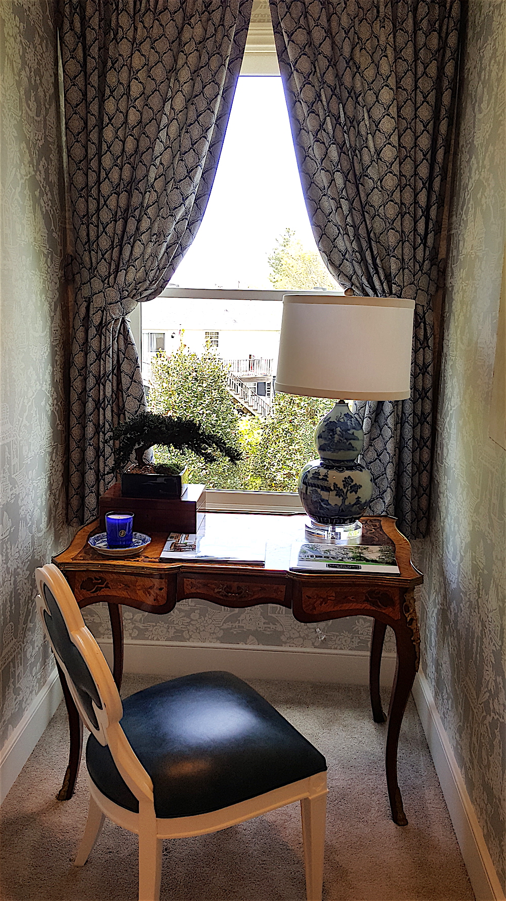 I liked this peaceful little nook in the room -- to take a break after a hard spell of gift wrapping!