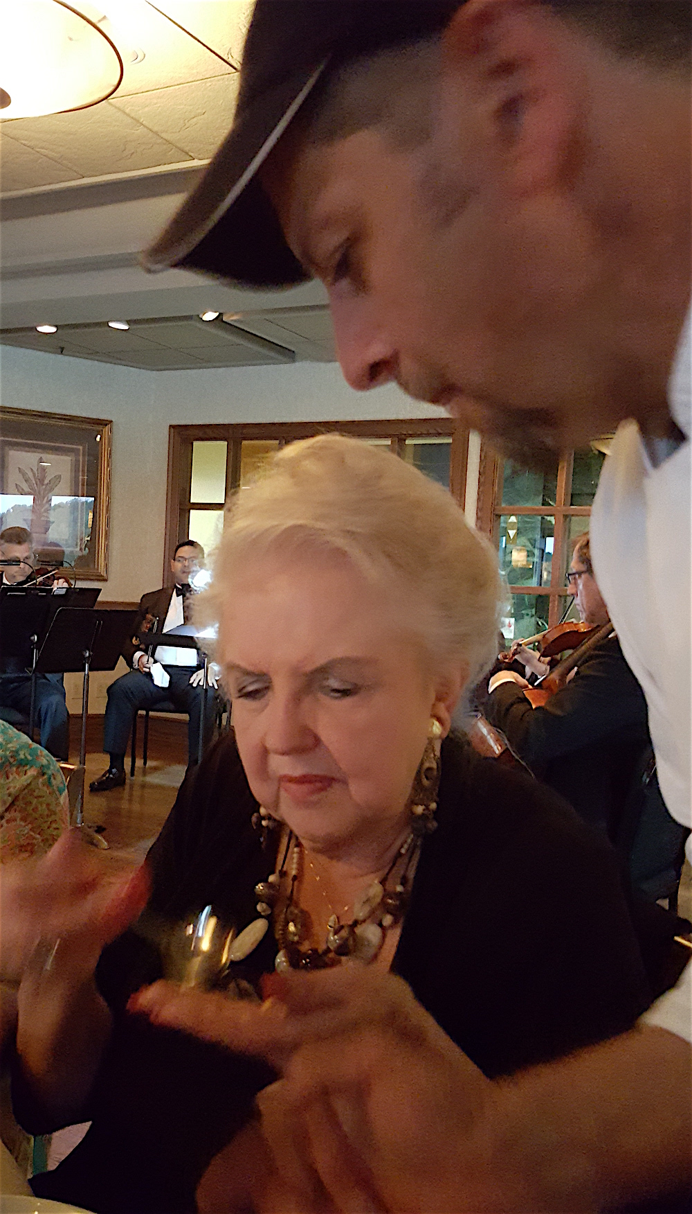Symphony League dinner: wine, water and wow! | Blue Streak
