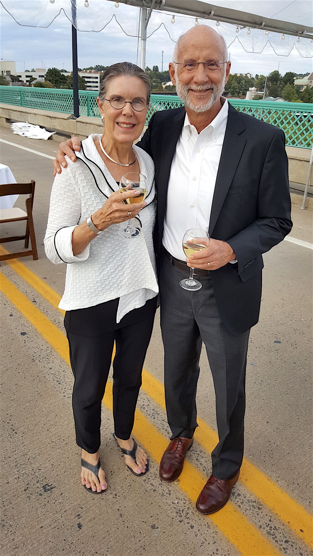 Mary and Dan Holbrook.