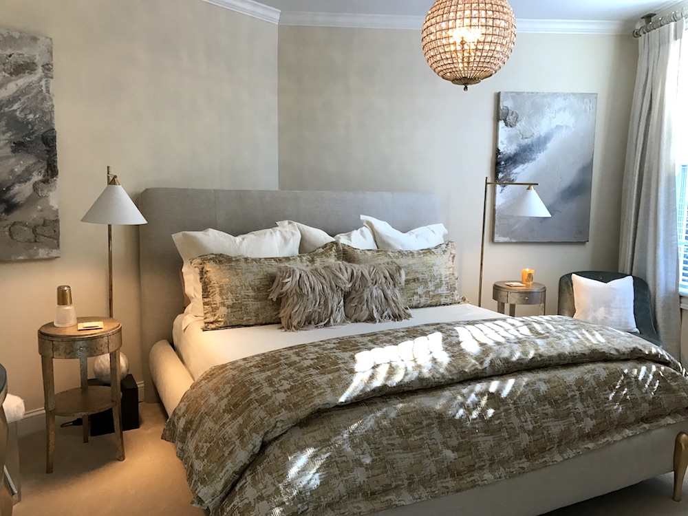 A soothing bedroom.