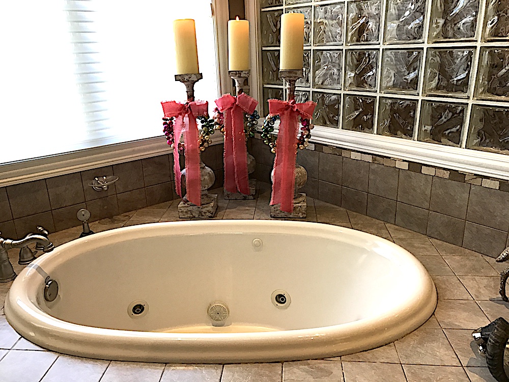 One of my favorite features was the sunken soaking tub.