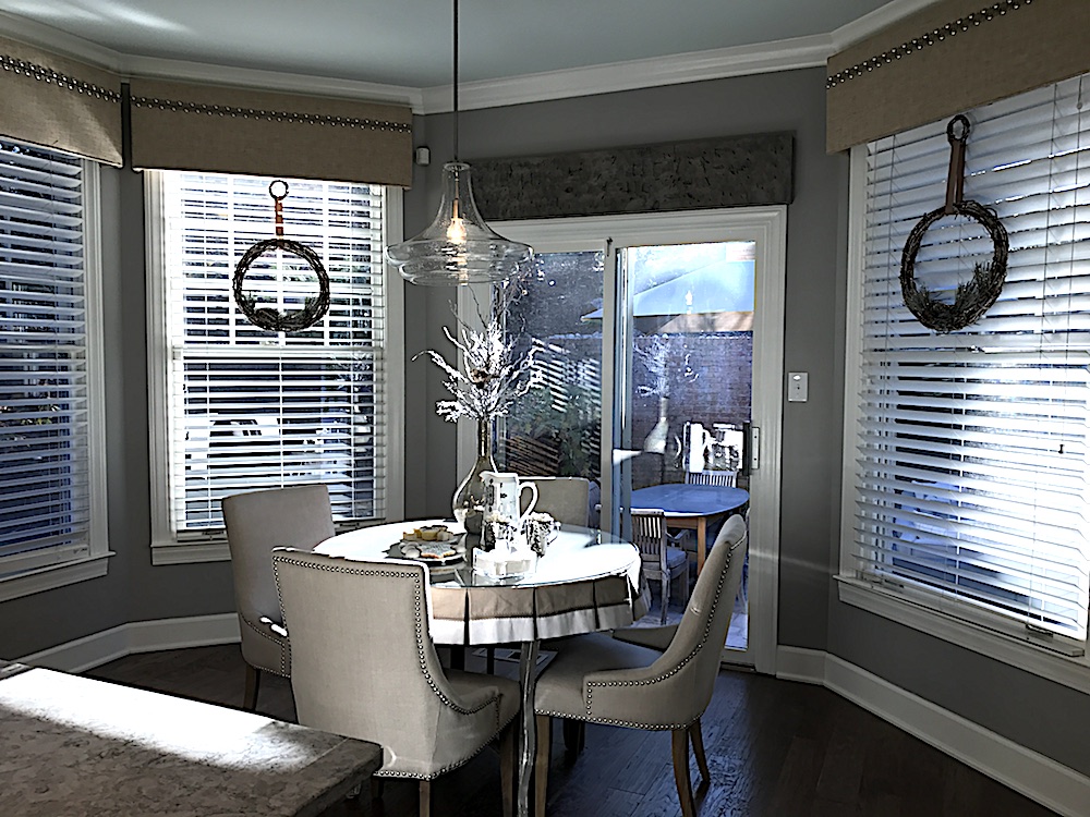 Breakfast nook.