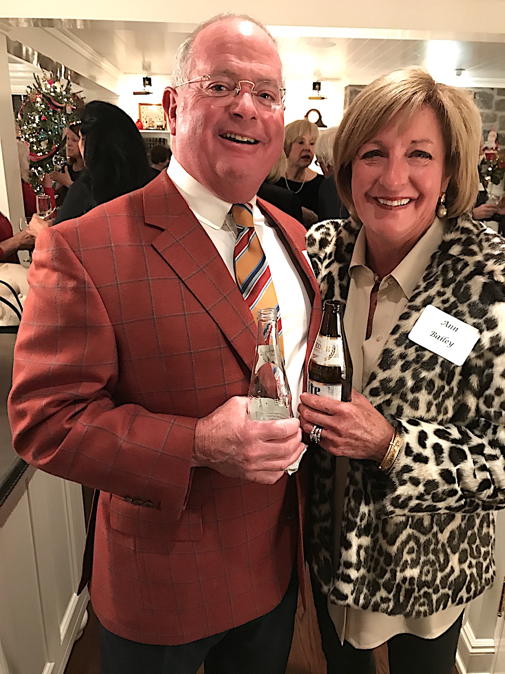 Museum supporters Steve and Ann Bailey getting in the spirit at the cocktail buffet opening this year's Holiday Homes Tour.