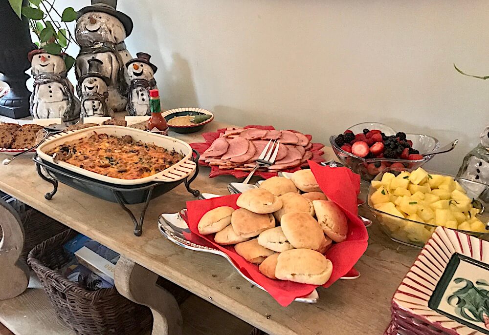 Lunch was a brunch casserole, ham sandwiches, fruit and banana bread.