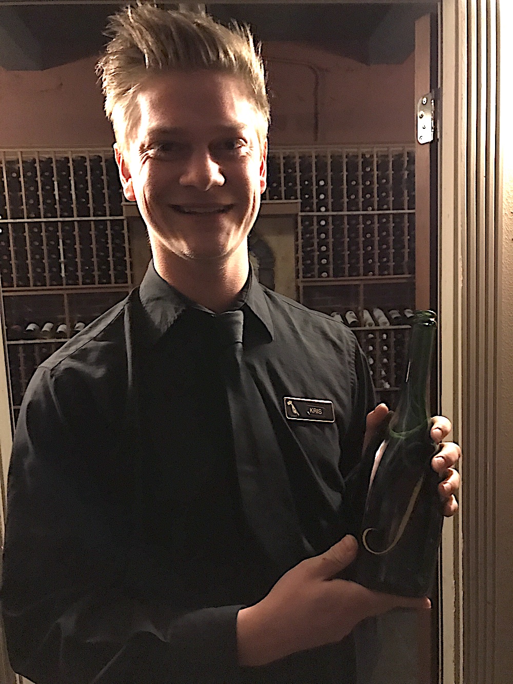 Kris was our endearing server who did an outstanding job.