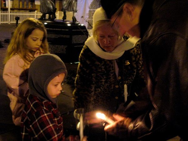 "Light someone else's candle," Loest told the children at the start of Strollstice
