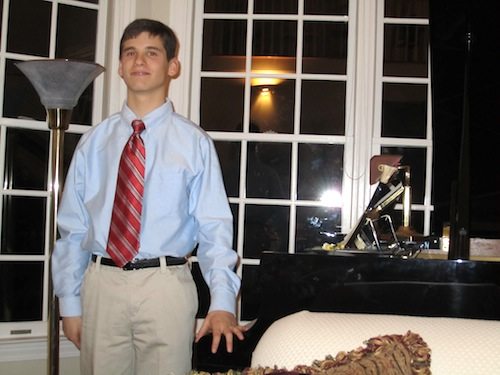 michael Michael Dryzer, a piano student of Beth Thomas, provided beautiful classical music during the cocktail hour.