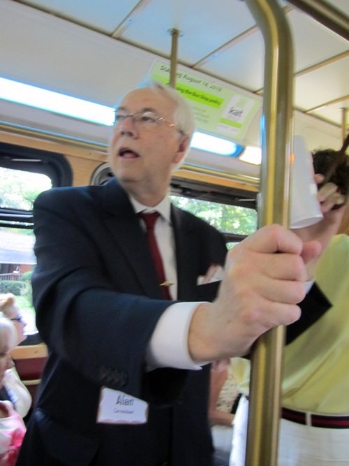 alan-on-train It was standing room only on the way to Ossining!