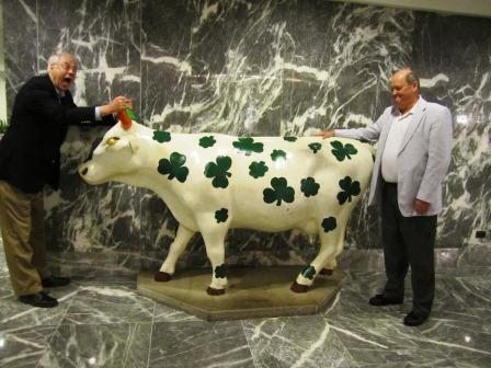 boys-and-cow In 1999, Chicago was among the first cities to have a series of animal sculptures painted by local artists. This cow, inside the Hilton, was one of them.