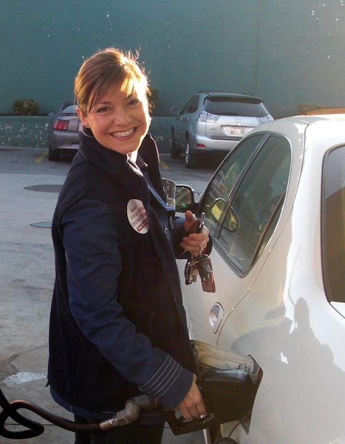 robin-wilhoit WBIR anchor Robin Wilhoit pumps gas at the Pilot on Cumberland Avenue.