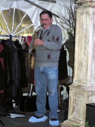 sax Ken Jackson plays beautiful saxophone.