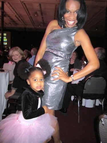 tearsa Bo's co-anchor Tearsa Smith, a previous winner of this contest, was there with her daughter, Kherrington.