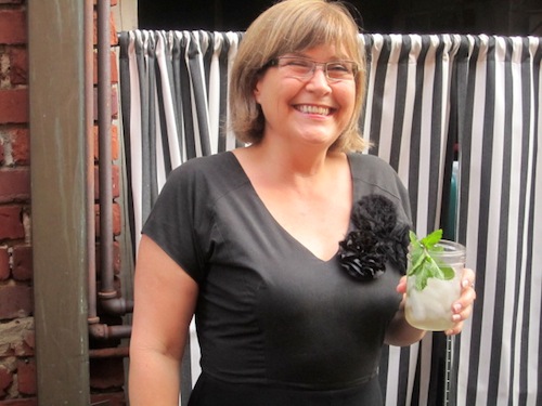 kim-with-gin-mojito Kim Trent tries (and likes!) a gin mojito.