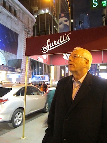 alan-at-sardis As far as we are concerned, a theater trip to New York is not complete without an after show drink at Sardi's.