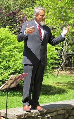 keyes Keyes Williamson making a few remarks.