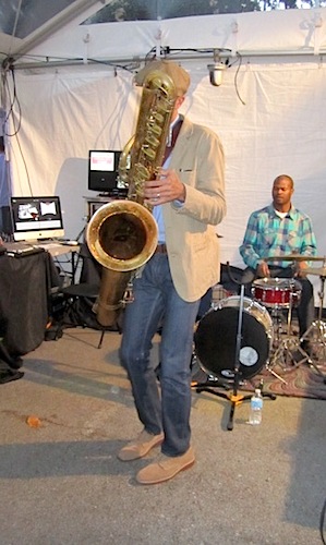 big-sax1 A mighty big sax