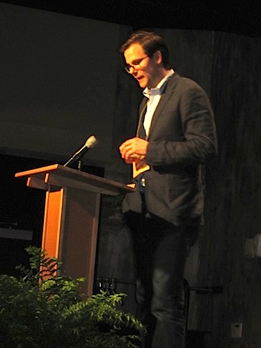 southern-living After lunch, Hunter Lewis of Southern Living sipped a craft beer from Birmingham (and offered some to all of us) as he discussed how Southern Living is going to re-invent itself. Along with the egg salad on crispy chicken skin posted at the top of this blog, he served tomato tartlets, also from the Southern Living Taste Kitchen.
