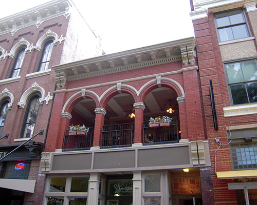 dscn0194 Steamboat Building at 7 Market Square