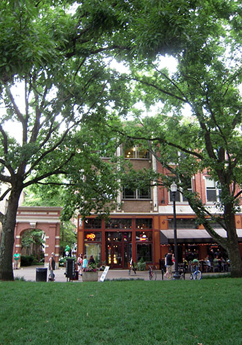 dscn0196 4 Market Square – Above Café 4 and the Square Room