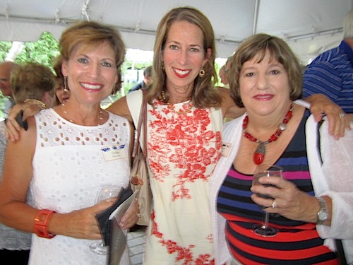 diane-desvaux-anna-ford-joan From left, Diane Desvaux, Anna Ford and Joan Ashe