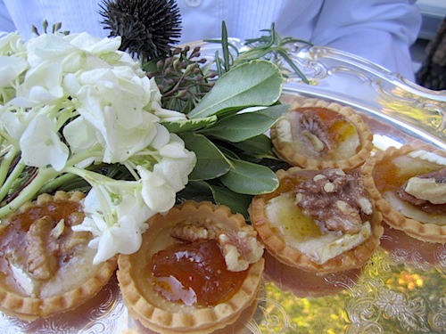 brie-and-fig-tartlets Beautiful brie, fig and walnut tartlets were passed during the cocktail hour.