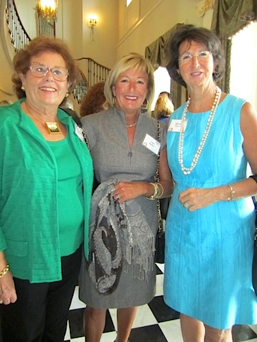 Sherri Ann Sharon Sherri Lee, left, and Sharon Pryse, right, flank Ann Bailey during the reception. Ann is the governors sister.