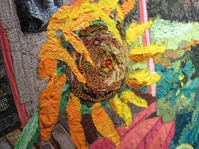 Closeup of a sunflower in the piece. Isn't this just fantastic?